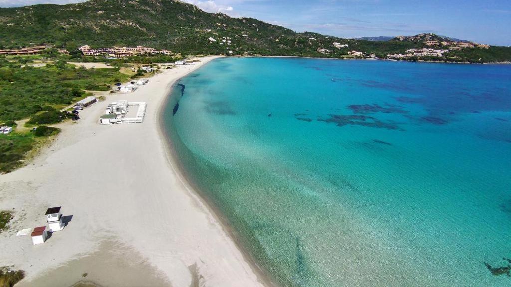Appartamento Cala Reale, Piano Terra 马里内拉 外观 照片